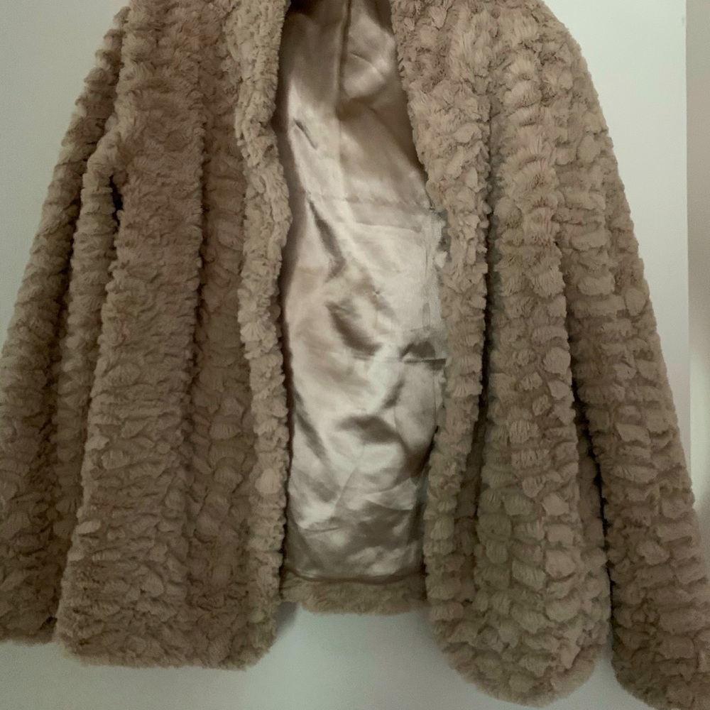 Grey teddy coat